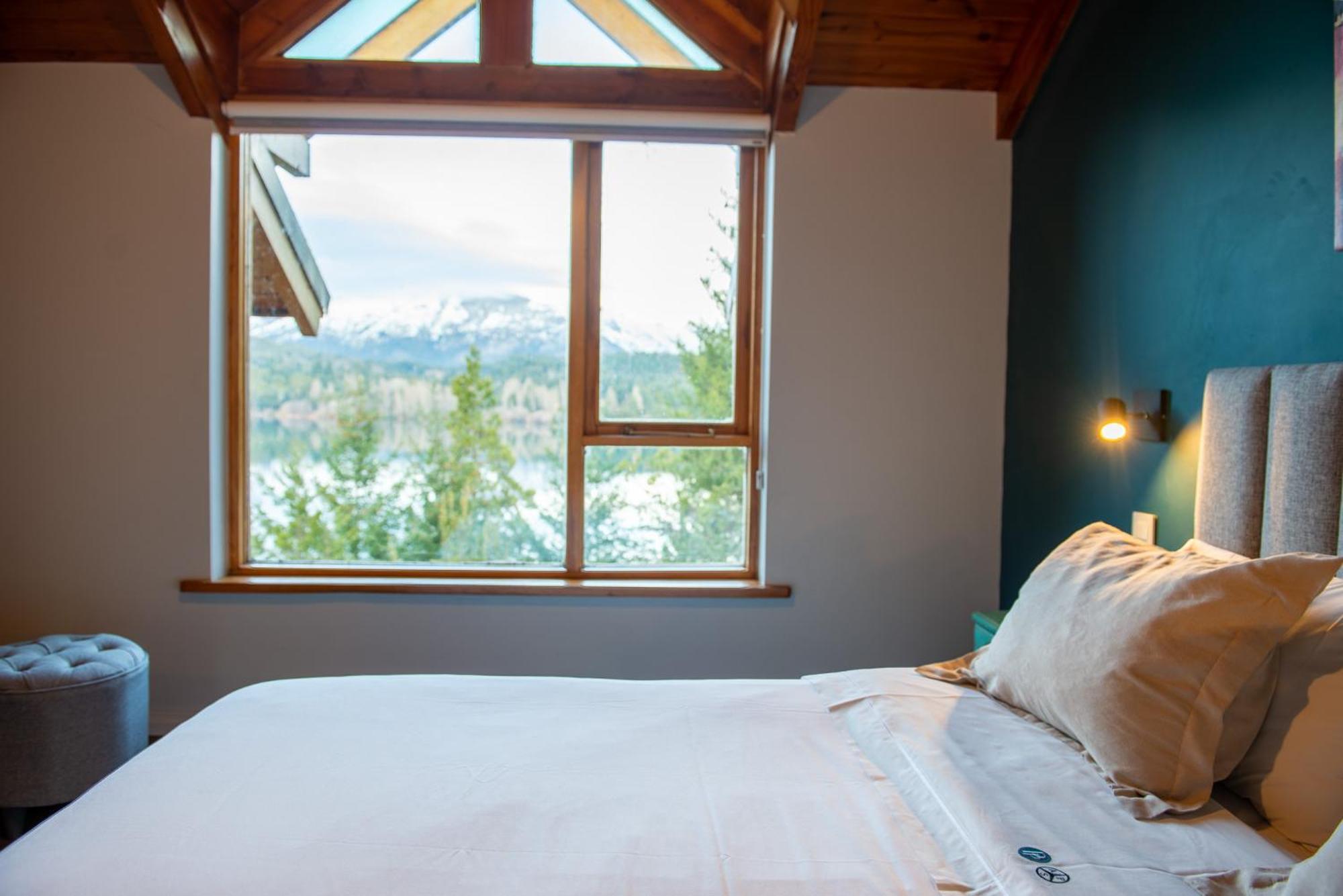 Peninsula Petit Hotel San Carlos de Bariloche Eksteriør billede